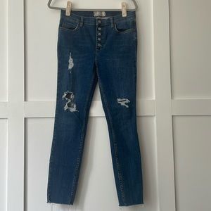 Free People Women’s Ripped Skinny Jeans